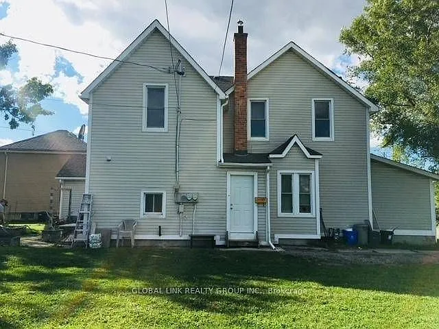 2 bed, $1,595 — Photo 1