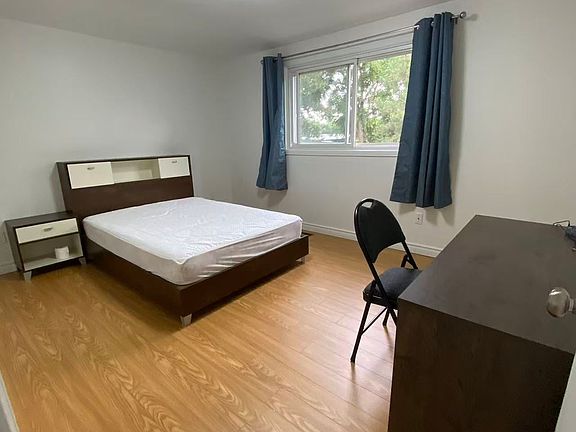 5th image of 419 Stillmeadow Cir