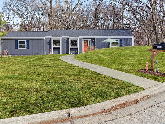 2nd image of 4203 Arizona Cir