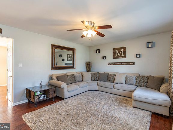 4th image of 3010 Rosetree Ln