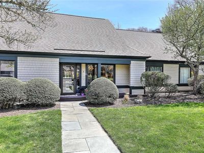 3 Pendleton Pl, Narragansett, RI, 02882