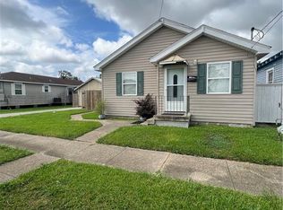 710 3rd Ave, Harvey, LA 70058
