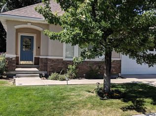 9916 S Cascade Park Dr, Sandy, UT 84070