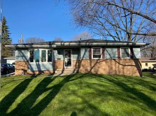 806 NE Trilein Dr, Ankeny, IA 50021