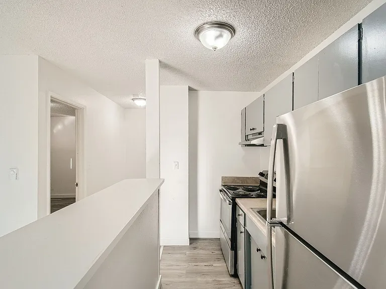 Vashon Vue — Photo 1