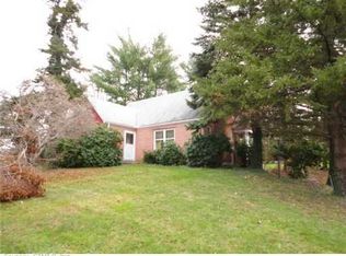 43 Two Mile Rd, Farmington, CT 06032