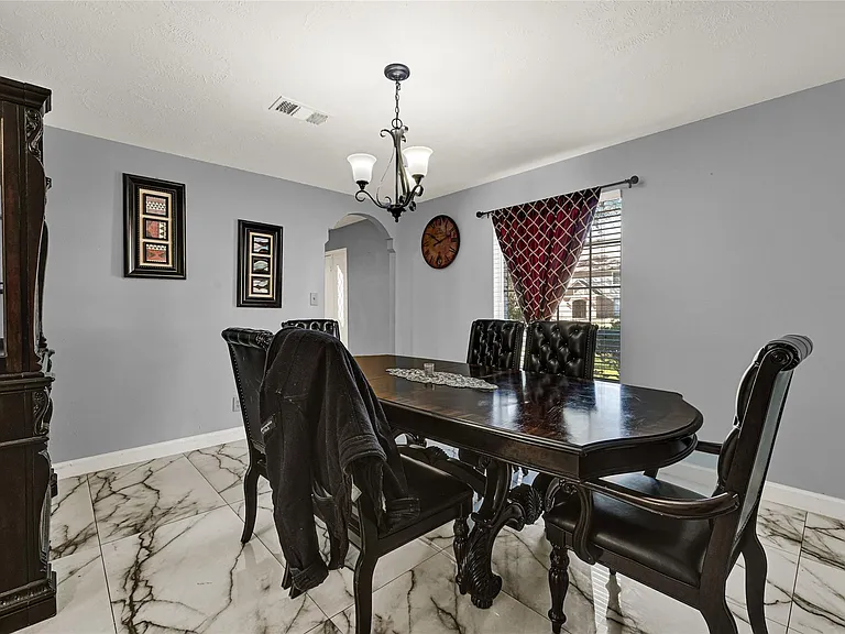 1111 Belaya Ln — Photo 7