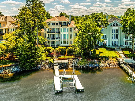 Four levels of luxury!