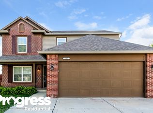 1802 Turning Leaf Dr, Franklin, IN 46131