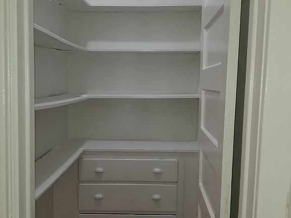 2nd image of 4062 W Cullerton St #2