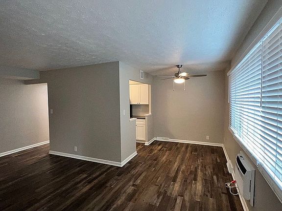2nd image of 18625 Hilliard Blvd #1