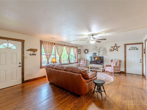 5th image of 84 English Road