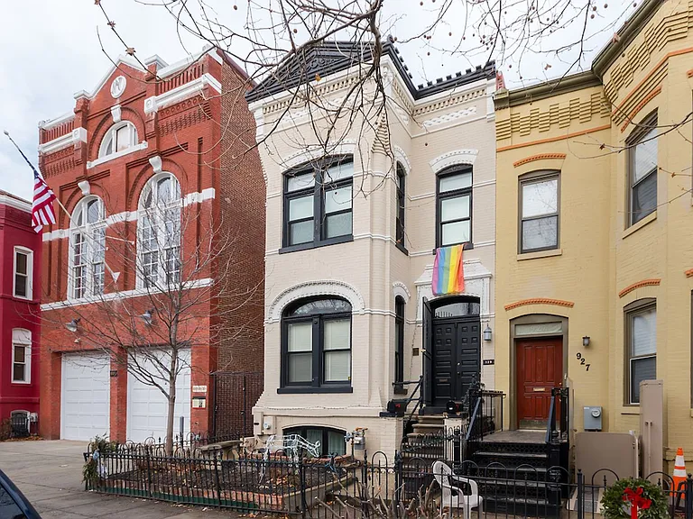 929 R St NW — Photo 17