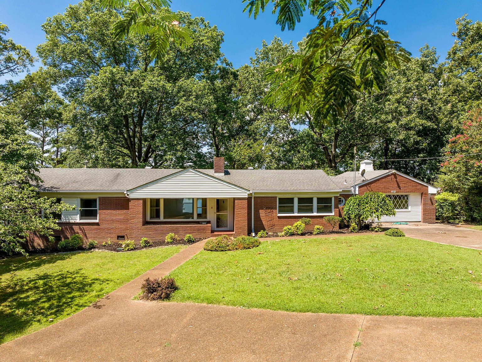 325 Lakeview Dr, New Johnsonville, TN 37134 Zillow