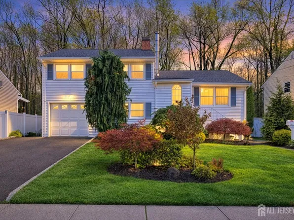 242 Amherst Ave, Colonia, NJ 07067