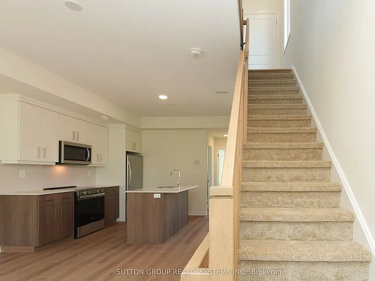 734 Front Royal St #13 — Photo 16