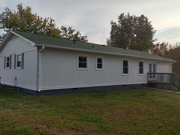 3rd image of 132 Brannon Cir