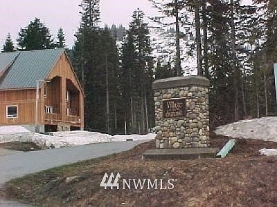 1st image of 64 Rampart