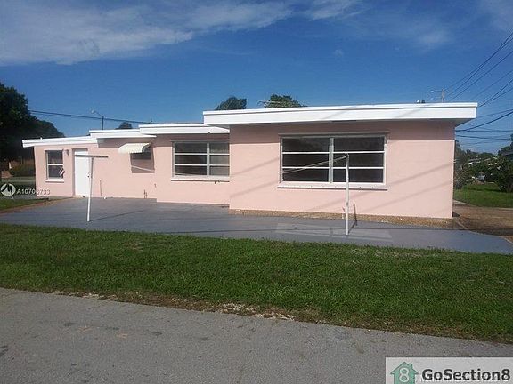 5th image of 1091 NW 24th Ave