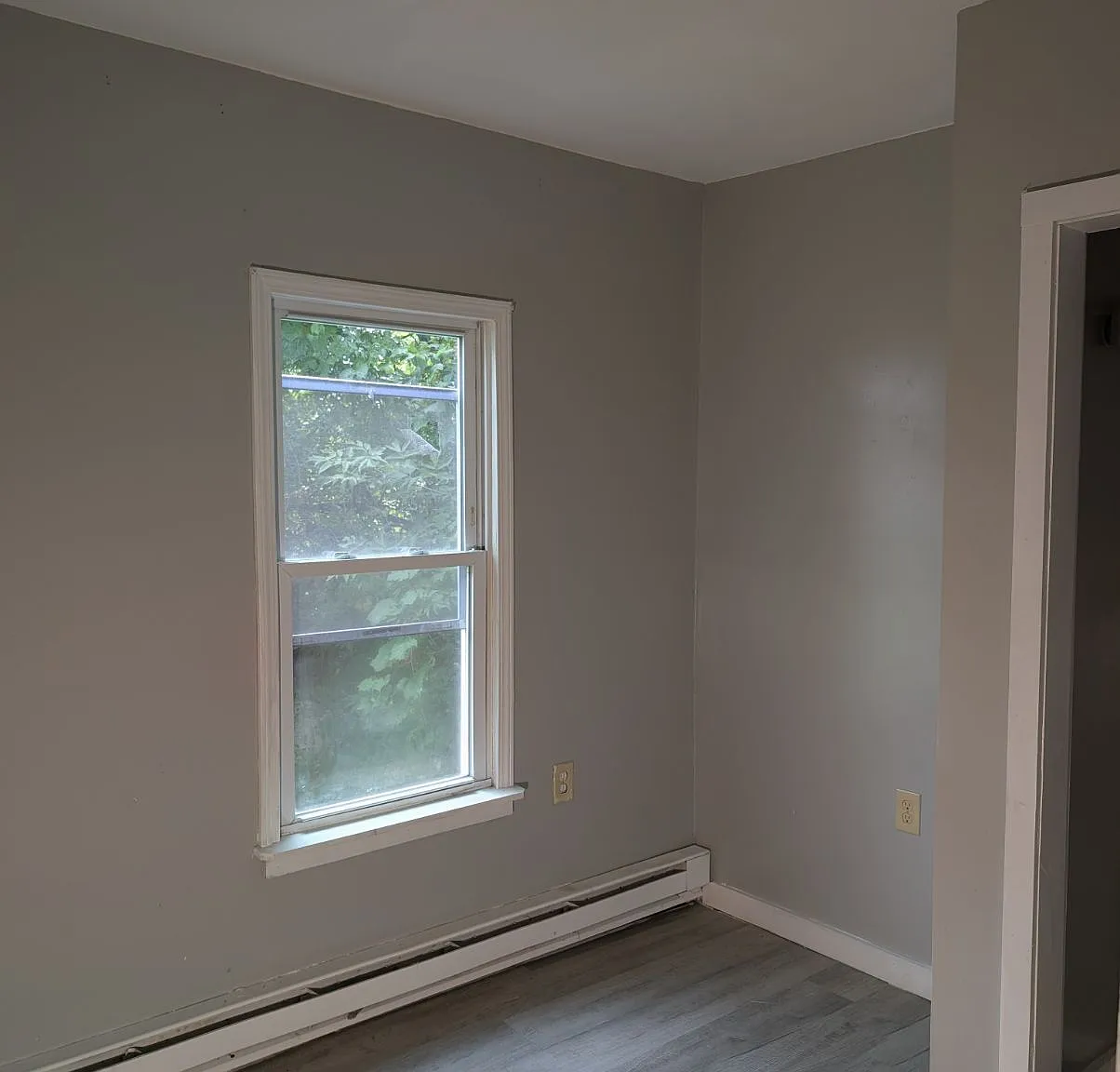 24 Tremont Ave — Photo 3