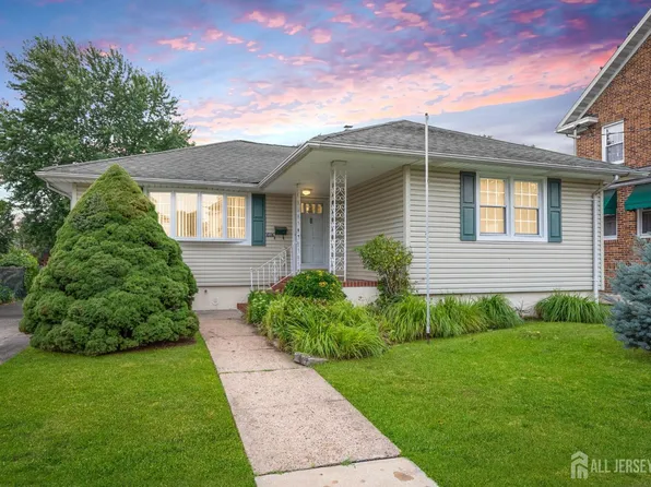 587 Linden Ave, Woodbridge, NJ 07095