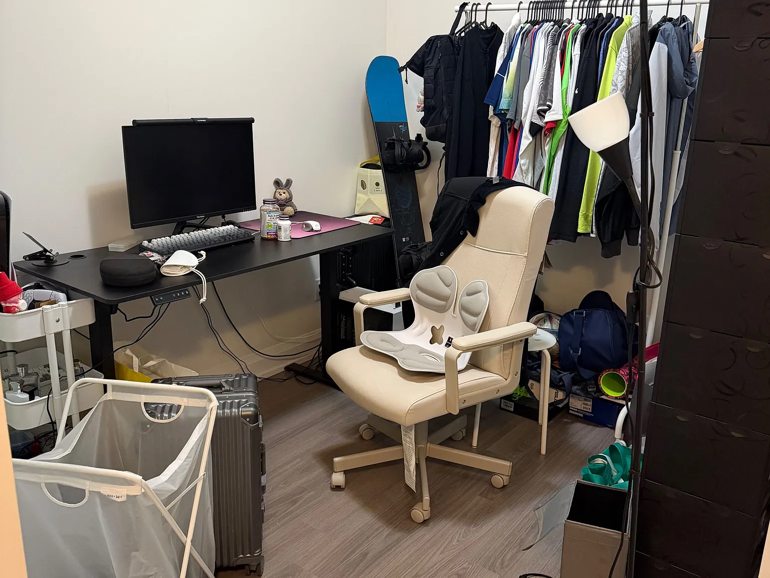 2 bed, $2,300 — Photo 4