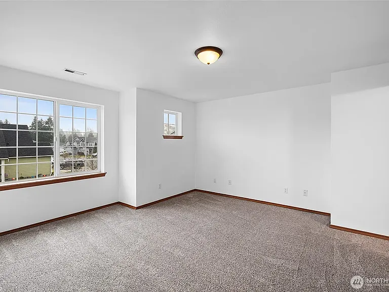 20402 11th Avenue Ct E — Photo 20