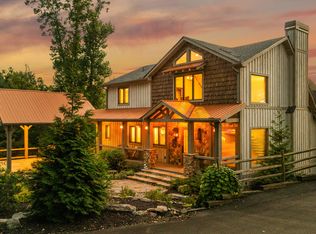 540 Overlook Dr, Blue Ridge, GA 30513