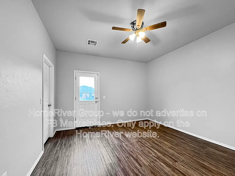 200 Ashley Dr — Photo 7