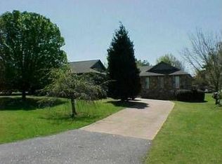 234 Country Gln, Pelzer, SC 29669