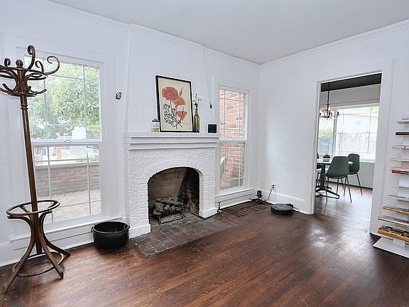 5th image of 4232 Y St