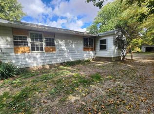 13629 S Main St, Young America, IN 46998