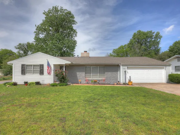 2732 S Michigan Avenue, Joplin, MO 64804