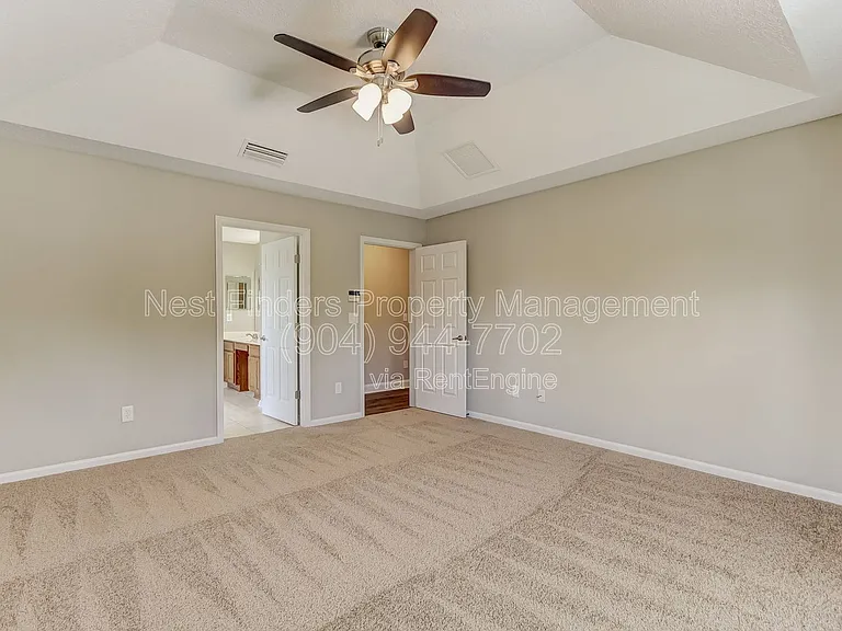 2436 Bonnie Lakes Dr — Photo 36