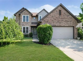 10226 Park Stream Dr, Indianapolis, IN