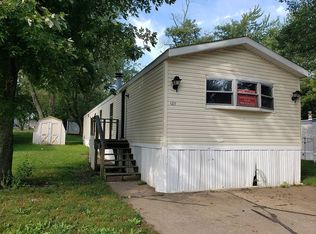 1227 Theta St, Bloomington, IL 61701