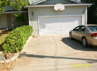 4251 Bartelink Dr, Valley Springs, CA 95252