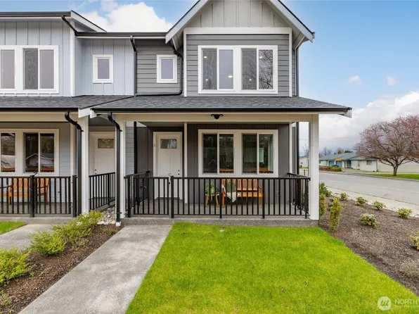 1601 N Waugh Road #A-D, Mount Vernon, WA 98273