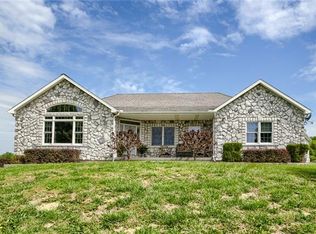 9763 Shach Creek Rd, Orrick, MO 64077