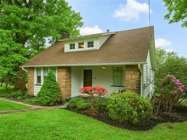 2611 Middle Rd, Glenshaw, PA 15116