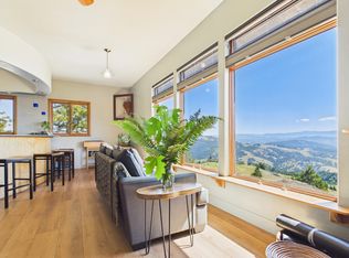 3853 Thomas Rd, Miranda, CA 95553