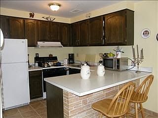 2nd image of 2804 Fox Ln #2804