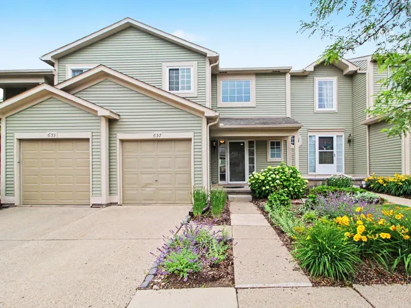 637 Liberty Pointe Dr, Ann Arbor, MI 48103