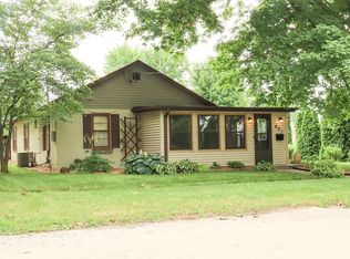 901 Washington St, Prophetstown, IL 61277