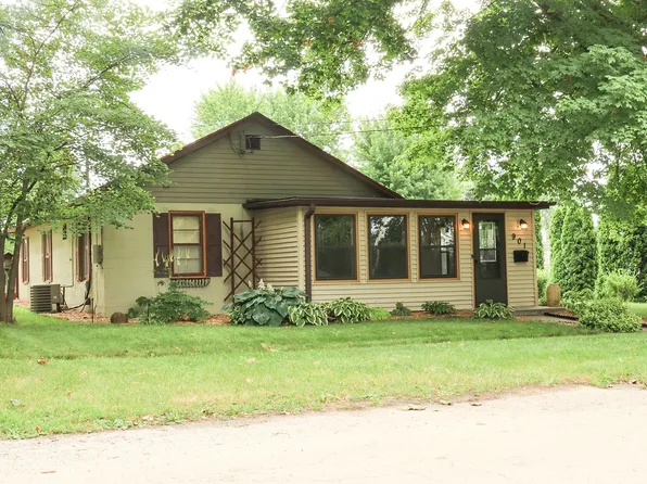 901 Washington St, Prophetstown, IL 61277