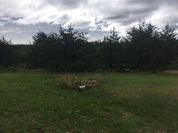 4th image of 325 Skybolt St #327