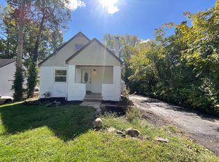 155 Bonham Rd, Cincinnati, OH 45215