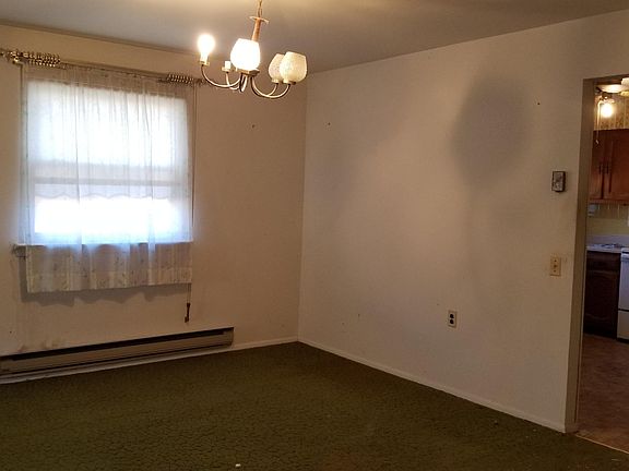 5th image of 163 Hudson Pkwy #A