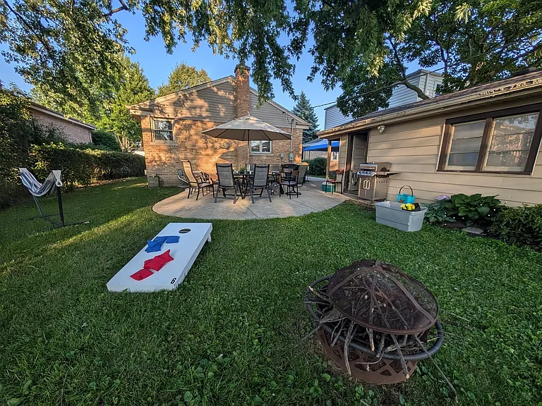 9120 Newcastle Ave — Photo 24