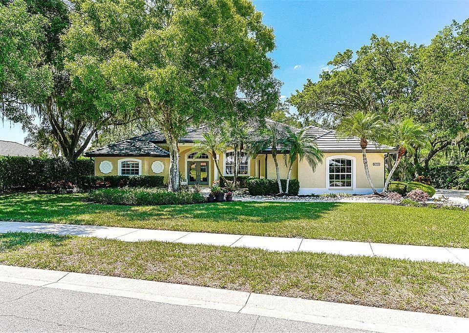 1st image of 8773 Wild Dunes Dr